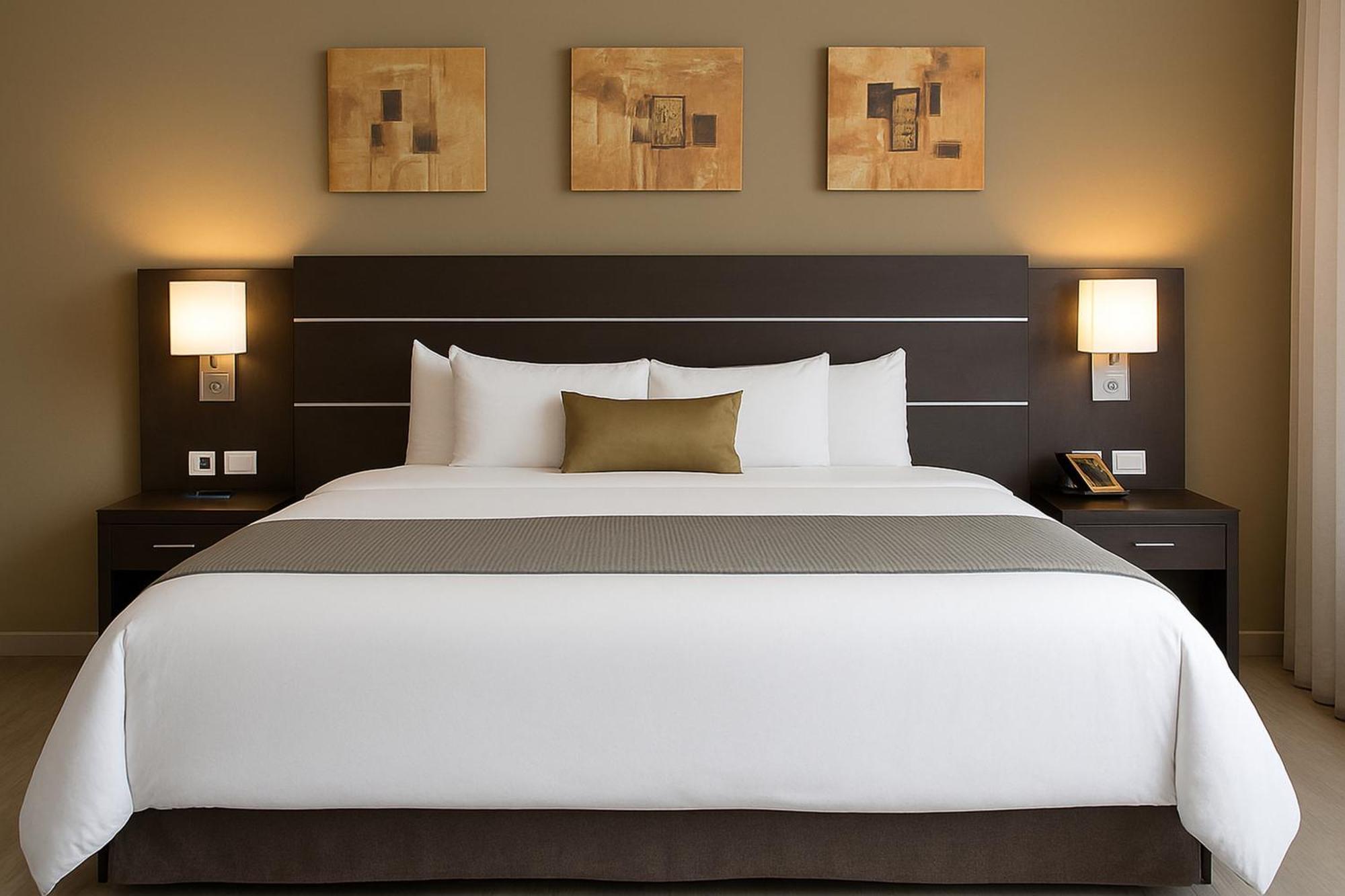 Hotel Tryp By Wyndham Centro 4*