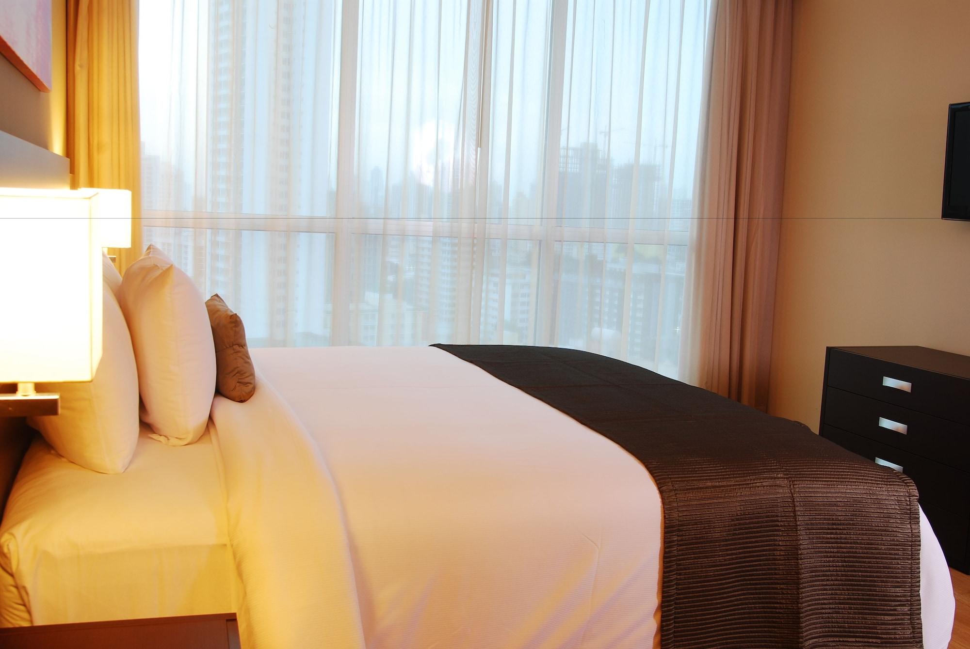 Hotel Tryp By Wyndham Centro 4*
