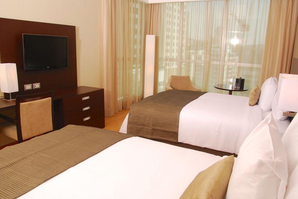 Hotel Tryp By Wyndham Centro 4*